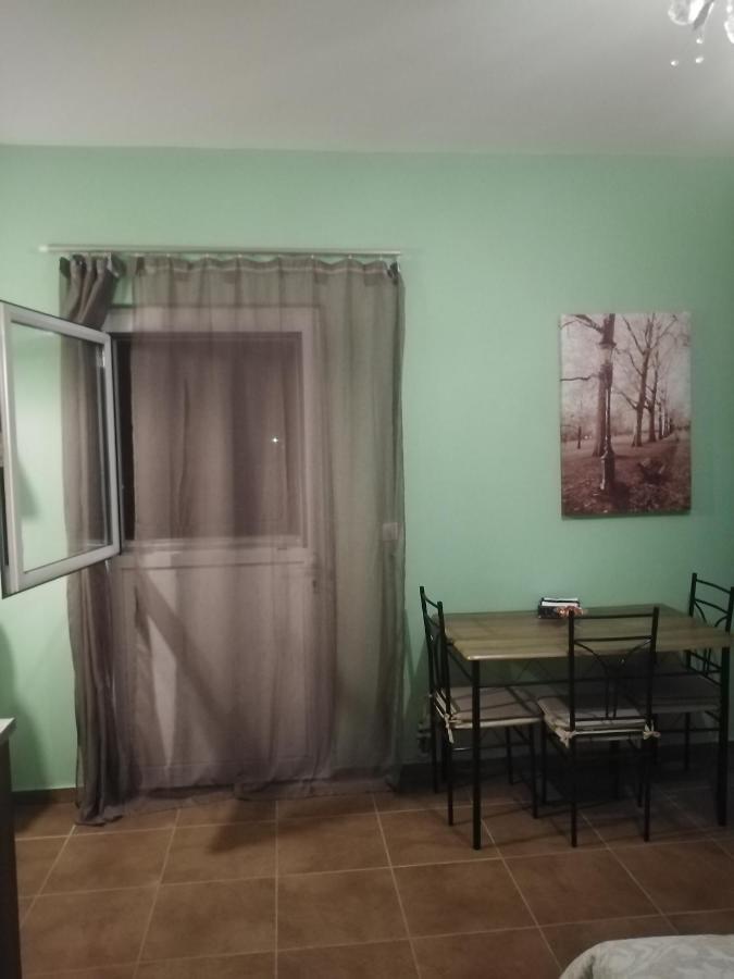 Vicky'S Apartment Near To The Airport Ολόκληρο Διαμέρισμα Antimachia Esterno foto